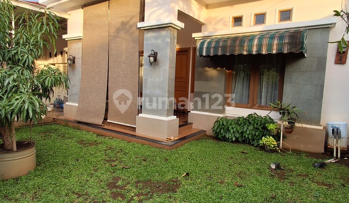 Dijual Cepat Rumah Besar dan Nyaman Dalam Komplek Bintaro Sektor1 2