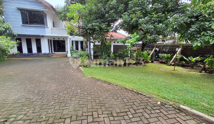 Jual Cepat Rumah Luas Ada Kolam Renang Jacuzi di Cirendeu Tangsel 2