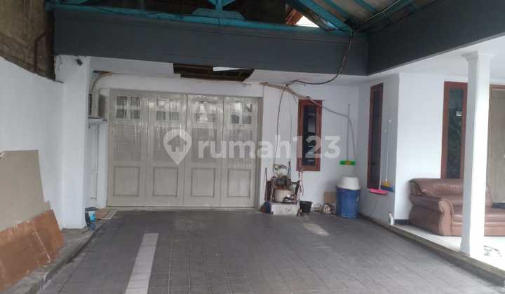 Rumah Luas 444M2 2,5 Lantai, Daerah Jakarta Barat Free AC 2
