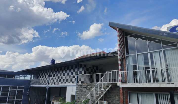 Commercial Space Ex Car Garage, Very Suitable For Showroom Location Jatibening