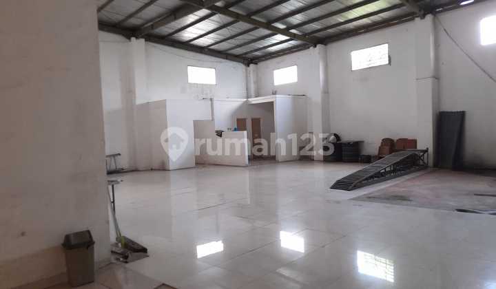 Ruko Luas 708M2 Disewakan di Daerah Cikarang Kota 2