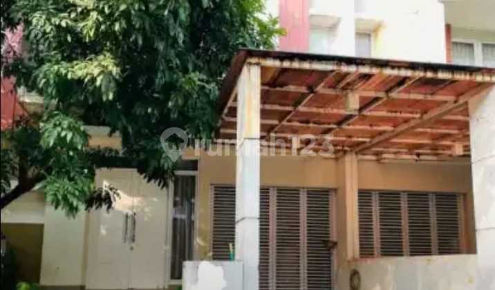 Paling Murah ‼ Dijual Cepat Rumah 2 Lantai di Blue Bell Summarecon Bekasi