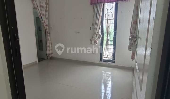 Rumah Cantik 2 Lantai Flo Residence Ciputat Timur 2