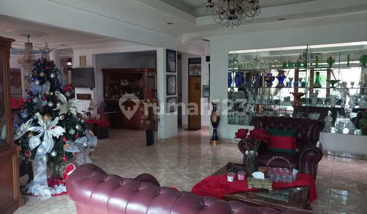 2-Story House 266 Building Area Good Condition in Villa Pertiwi Depok 2