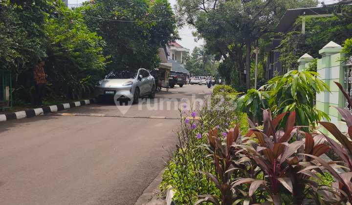 Rumah Strategis Dekat Tol Becakayu di Bekasi Selatan 1