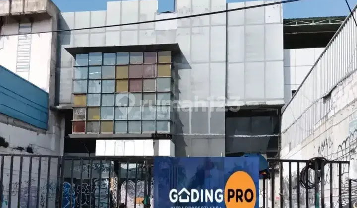 For Sale Commercial Space in a Premium Area. Strategic. Located on the Side of Dewi Sartika Main Road, East Jakarta. For Sale Commercial Space in a Premium Area. Strategic. Located on the Side of Dewi Sartika Main Road, East Jakarta.