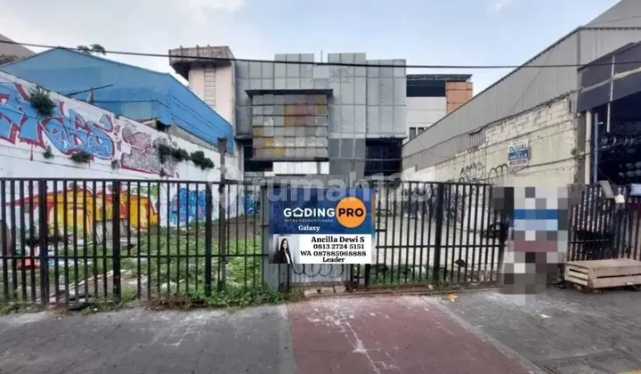 For Sale Commercial Space in a Premium Area. Strategic. Located on the Side of Dewi Sartika Main Road, East Jakarta. For Sale Commercial Space in a Premium Area. Strategic. Located on the Side of Dewi Sartika Main Road, East Jakarta.