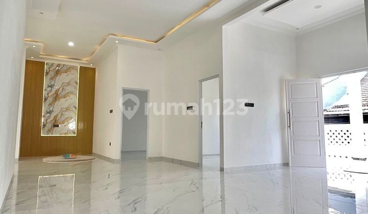 Rumah Baru Renov, Desain Keren di Podok Pekayon Indah