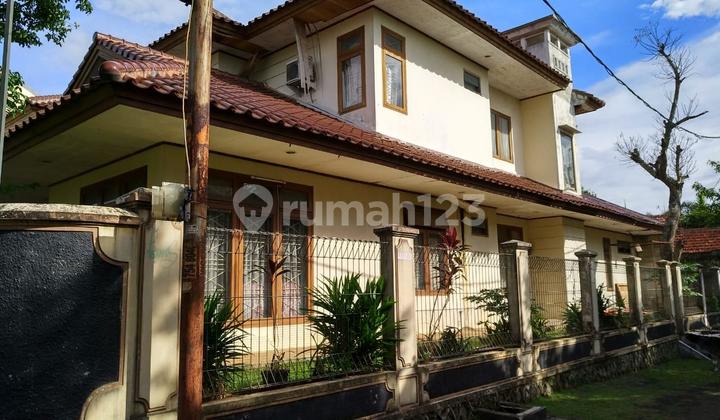 Beautiful 2-Story House Location Beside Desari Toll Road in Andara Depok