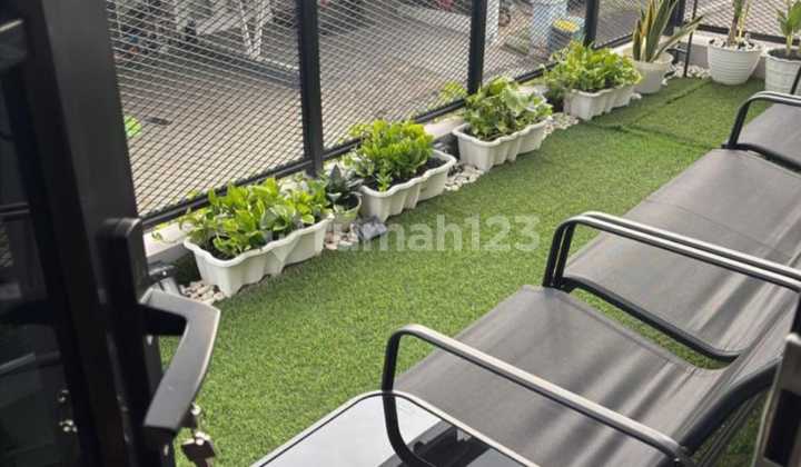 rumah casa jardin dengan desain artistik semi furnish rumah casa jardin dengan desain artistik semi furnish