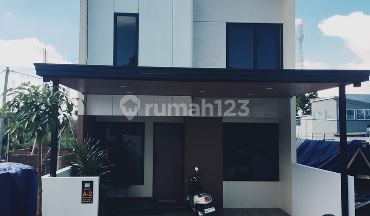 Rumah 2 Lantai Pudak Payung 1