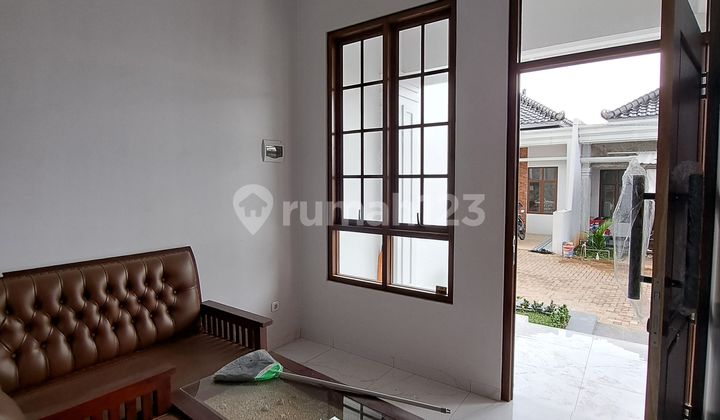 New Ready-to-Live House for Sale in Banyumanik, Semarang 2