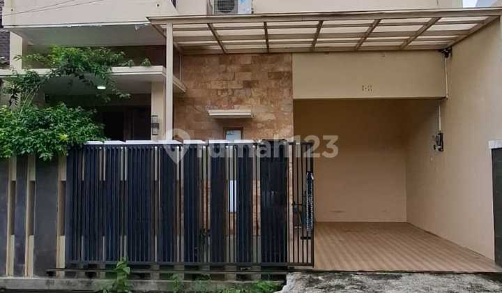 Disewakan Rumah 2 Lantai Full Furniture Tembalang 1