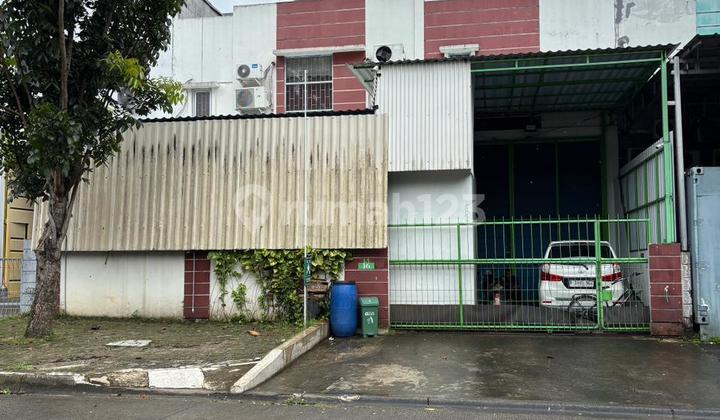 Sewa Gudang Bagus Siap Huni Ada Office di Taman Tekno BSD, Tangerang