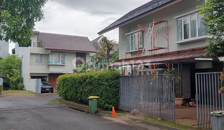 Sewa Rumah Cantik Exclusive Siap Huni Lokasi Strategis 5 Menit Dari Citos di Cilandak, Jakarta Selatan