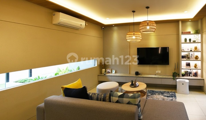 Rumah 2 Lantai Ada Taman Dan Kolam Renang. 10 Juta Langsung Akad. 2