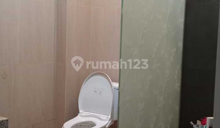 Dijual Rumah Di Krekot Pasar Baru 3.5 Lantai 2