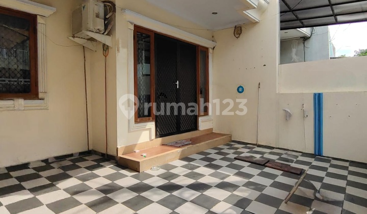 Rumah Rapih,Tinggi Dari Jalan, Jarang Ada, Sunter