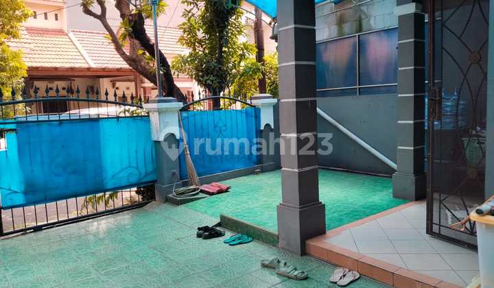 Well-Maintained Good House Ready to Live Comfortable Flood-Free Front of Grand Galaxy Mall 2