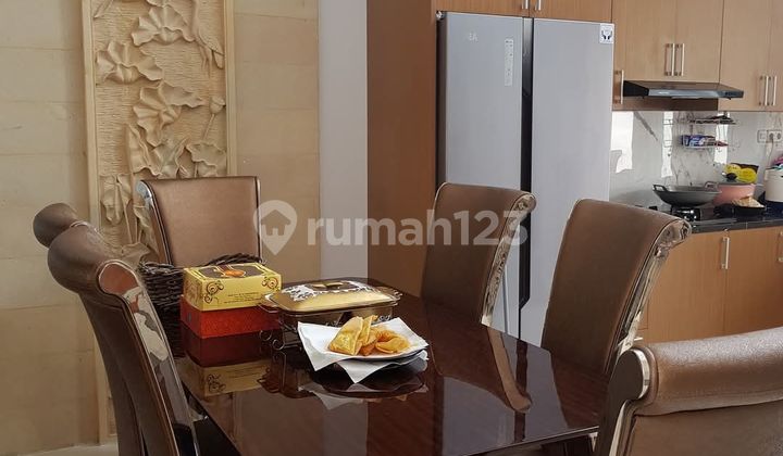 Rumah 2 Lantai Furnished Kt8 Km8 Nyaman ******** Bebas Banjirxy 2