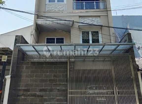 For Quick Sale: 3½-Story House in Sunter, Move-in Ready, Only 3.5M Negotiable