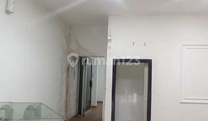 Hot Sale Area Pangeran Jayakartarumah Usaha Pinggir Jalan 2 Lantai Rapi Siap Huni Hnya 1.35 M 2