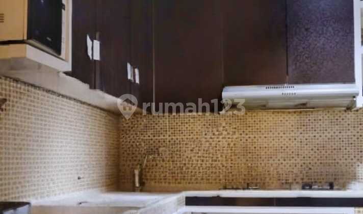 Hot Sale Nice House in Kelapa Gading, 3 Floors 9 X 17, Good Condition Ready to Occupied, Price 6 Billion 2