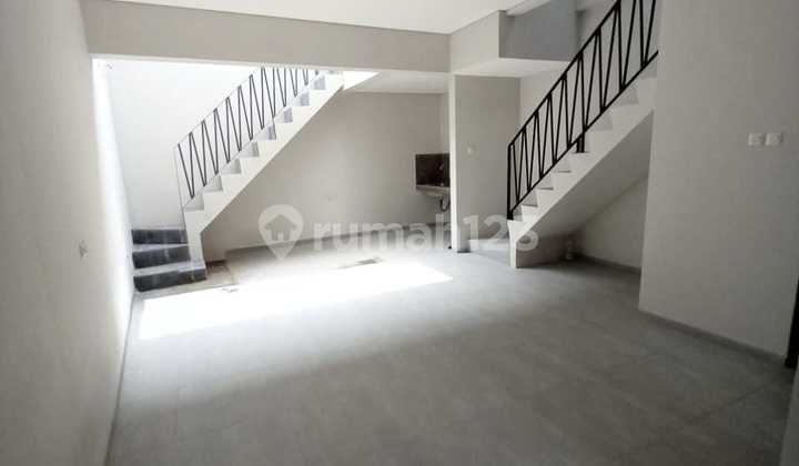 Hot Sale New 2-Storey House with Neat Eucalyptus Wood 2*M-A 2