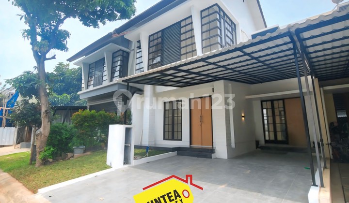 New Renovated House Ready to Occupy in Strategic Emerald Bintaro Area New Renovated House Ready to Occupy in Strategic Emerald Bintaro Area