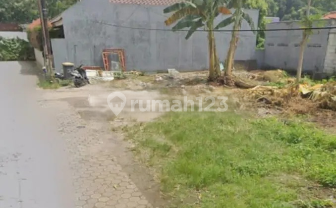 Tanah Lokasi Strategis Cocok untuk Hunian dan Usaha di Kemang