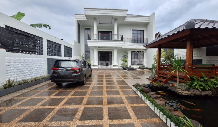 Rumah Villa Siap Huni Full Marmer di Kaki Gunung Soreang