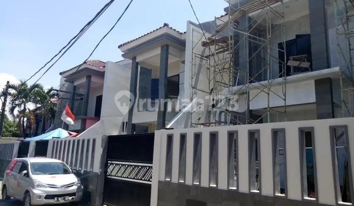 3 New Houses Behind Pejaten Village Near Deka Toll in Pejaten