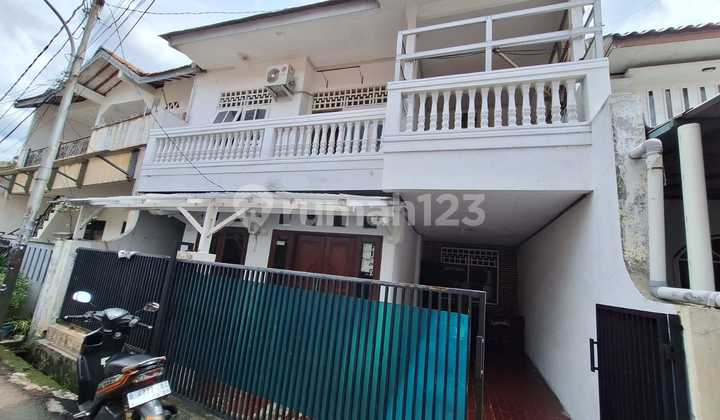 House for Sale in North Tebet, South Jakarta