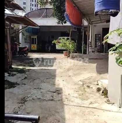 Dijual Tanah Bonus Rumah + Kontrakan + Kos-Kosan di Buncit Raya, Kalibata - Pancoran, Jakarta Selatan