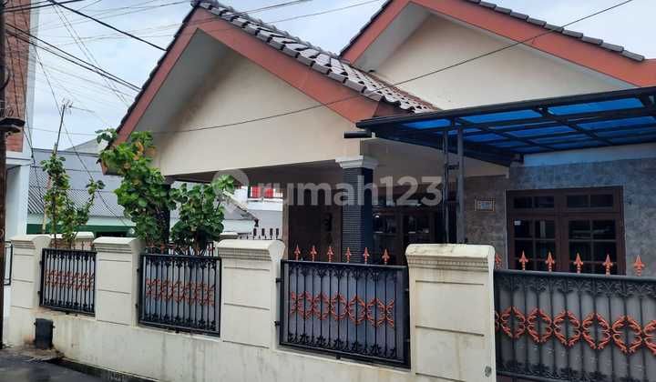 Dijual Rumah Luas dan Nyaman di Jatiwaringin Gamrit, Pondok Gede 2