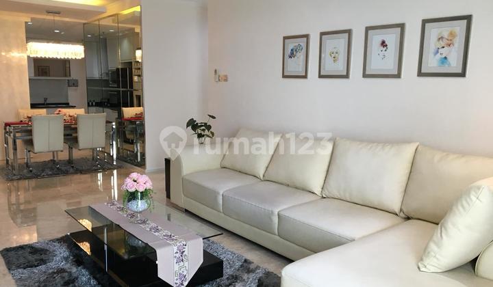 For Sale: FX Residence Sudirman Apartment, Central Jakarta, 22nd Floor, facing Sudirman Street and the swimming pool.