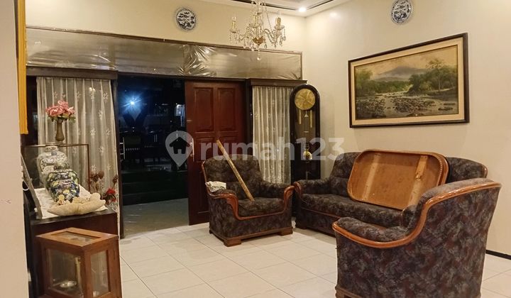 Dijual Cepat! Rumah Asri & Ramah Lingkungan Di Jatiwaringin Dengan Halaman Luas 2