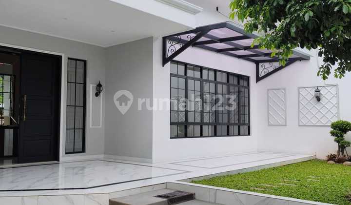 Dijual Rumah Classic Modern Brand New di Cilandak Jakarta Selatan