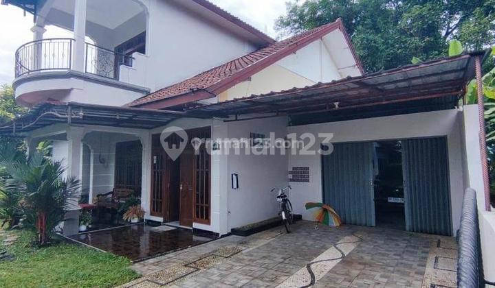 Dijual Rumah Strategis Asri Sejuk di Mertoyudan Magelang 2