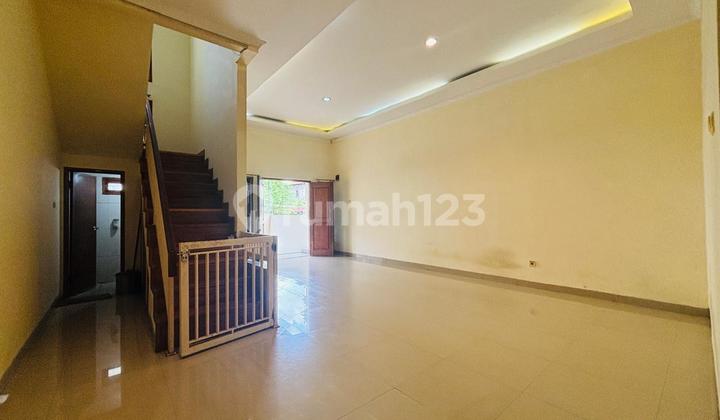 For Sale Quick Good Cheap House in Villa Bintaro Regency South Tangerang