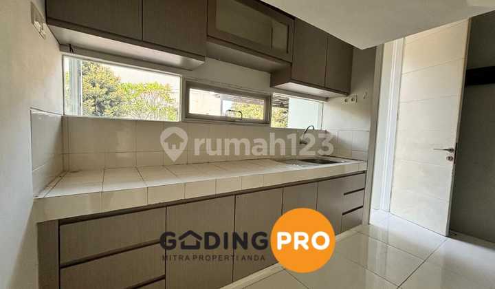 For Rent: Move-in Ready House with Garden View in Discovery Bintaro Jaya Sector 9 2