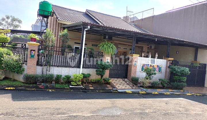 Rumah Hoek Cluster Melia SHM Luas 194M2 Siap Huni Bebas Banjir Rumah Hoek Cluster Melia SHM Luas 194M2 Siap Huni Bebas Banjir