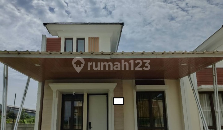 RUMAH DISEWAKAN 1 LANTAI BAGUS SEMI FURNISHED CERTARA PARK