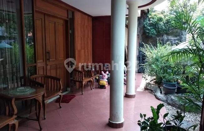 RUMAH BAGUS 2 LANTAI DI TEBET 2