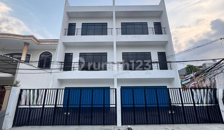 *ANDIKA* RUKO BARU UK 6X22M (ADA 2 UNIT) DI SAWAH BESAR *ANDIKA* RUKO BARU UK 6X22M (ADA 2 UNIT) DI SAWAH BESAR