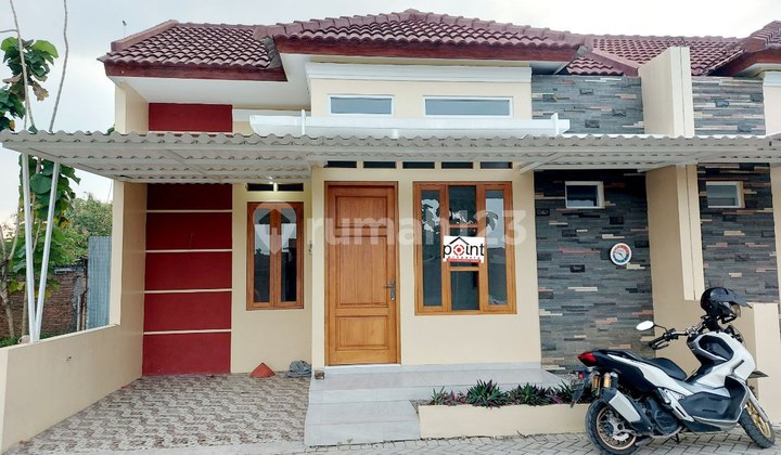 Beautiful House in Cluster One, Wide Residential Road Near Mangesty Street Beautiful House in Cluster One, Wide Residential Road Near Mangesty Street