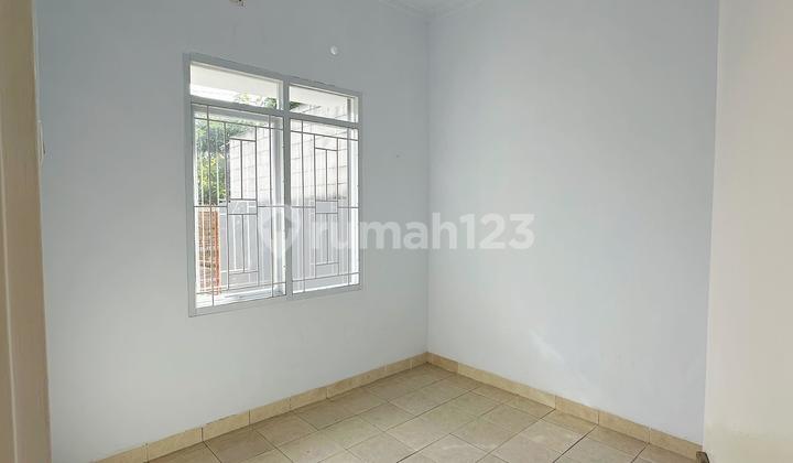 House In Bekasi City Ready To Live Front Width 7 Meters