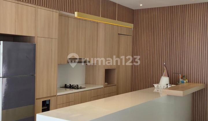 Dijual Rumah Mewah ada pool Siap Huni Berlokasi Di Sentul City Dijual Rumah Mewah ada pool Siap Huni Berlokasi Di Sentul City