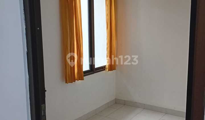 For Sale: A Quiet and Strategic Residence in Sawangan Village, Depok For Sale: A Quiet and Strategic Residence in Sawangan Village, Depok