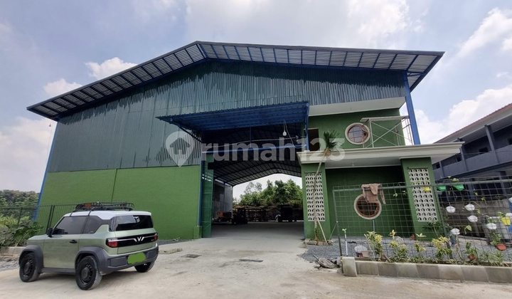 Strategic Warehouse in Citeureup – Ready for Purchase!